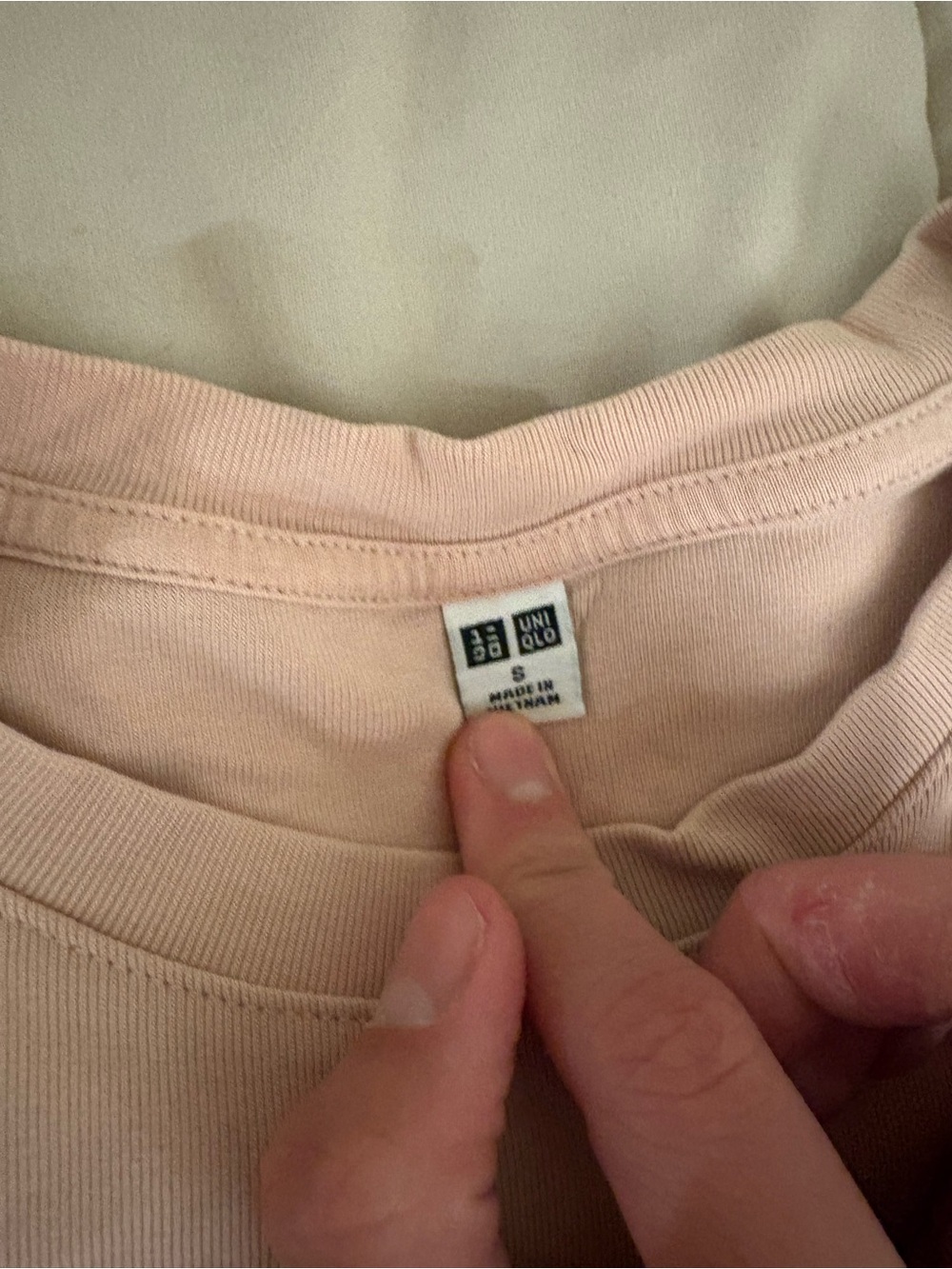 Uniqlo Women’s Light Pink Baby Tshirt - Picture 2 of 2